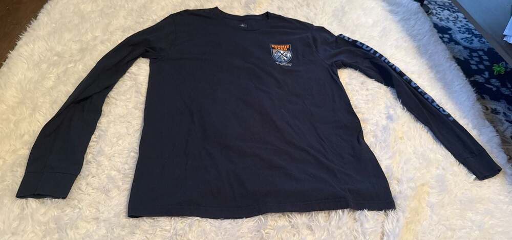 Disney Parks Expedition Everest Summit Team Long Sleeve Shirt Size M